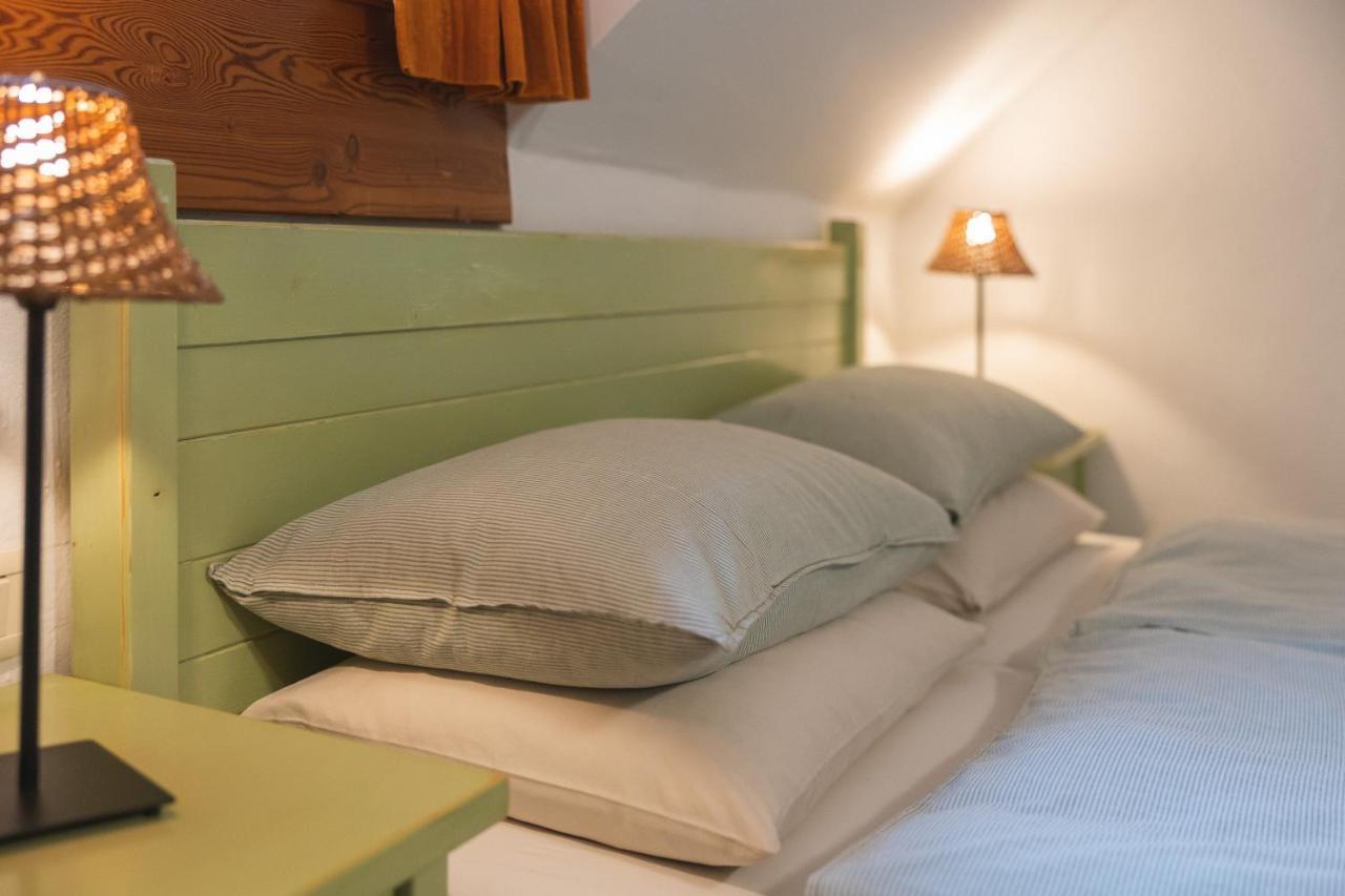 Guesthouse Novak Двор Экстерьер фото